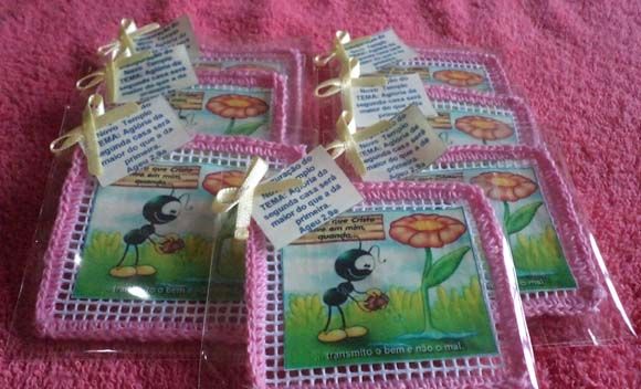 Mini telinha com versículos bíblicos ( igreja)